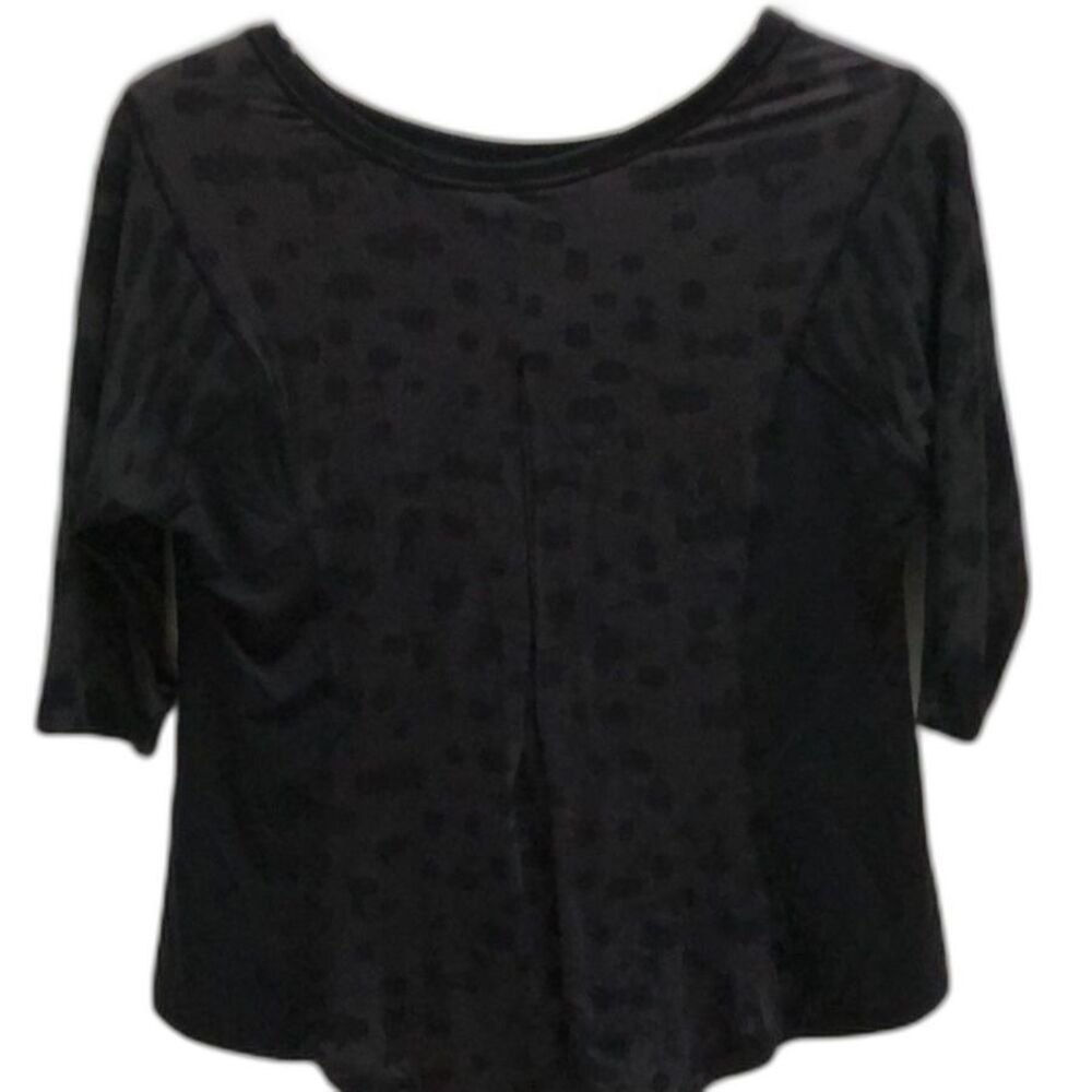 Clearance -EUC Lululemon Black Gray Modal Animal Print Shirt Sz 4